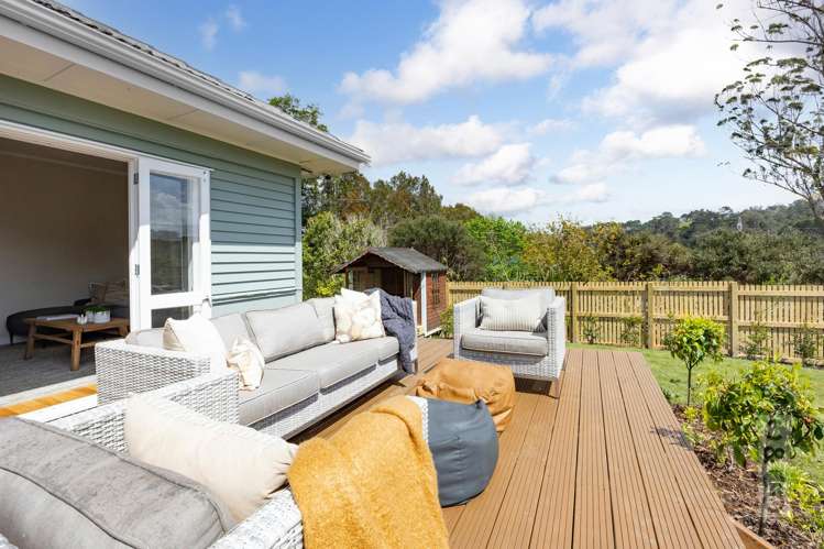 29 Cambridge Road Riverhead_30