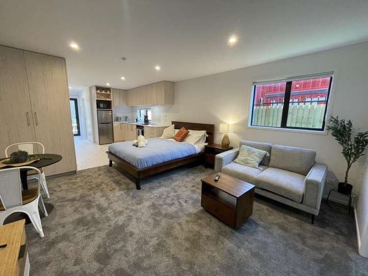 1/73 Ferry Road Christchurch Central_3