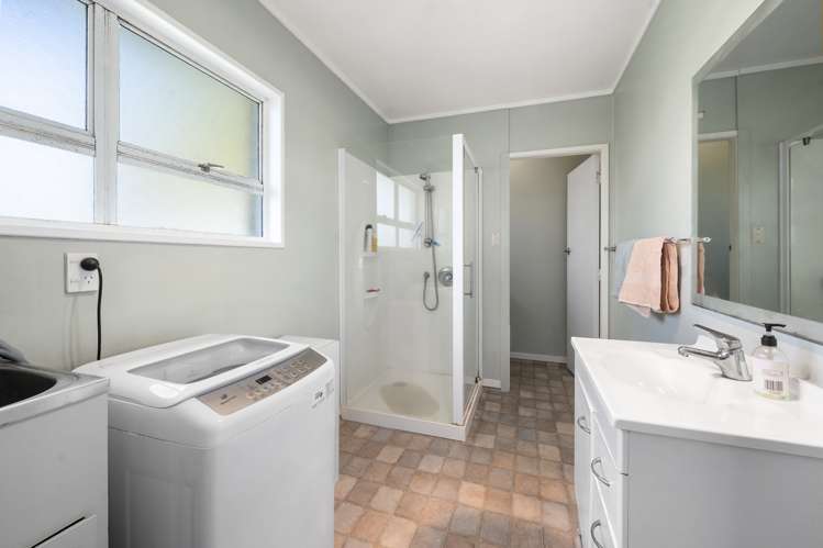 30 Basley Road Owhata_7