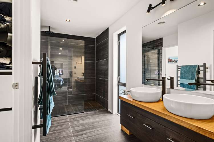 17 Dreaver Drive Waitara_17