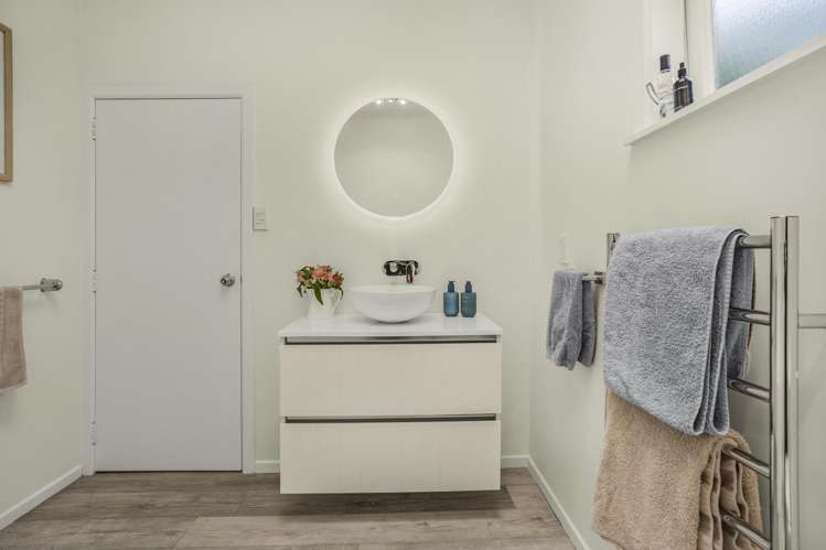 25 Hinau Street Eastbourne_14