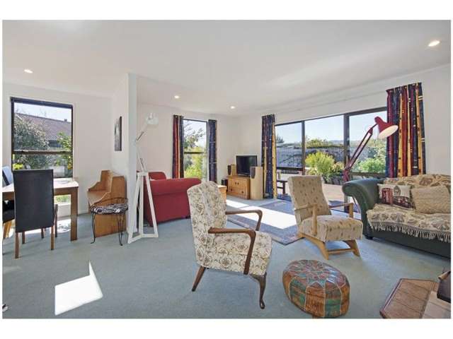 8 Rintoul Place Brightwater_2