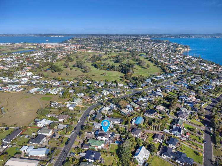 1418 Whangaparaoa Road Army Bay_24