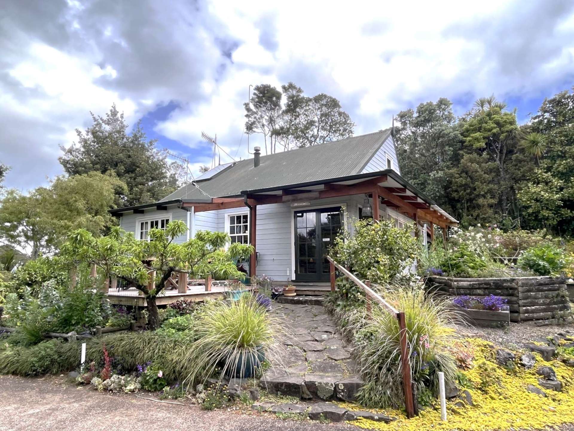 144 Takahe Road Titirangi_0