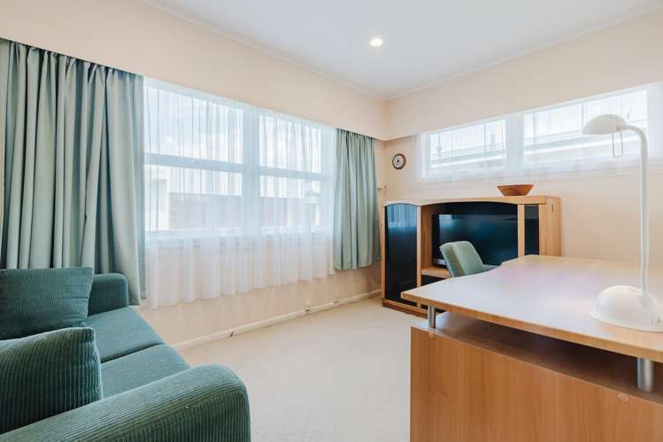 14 Clements Crescent Queenwood_12