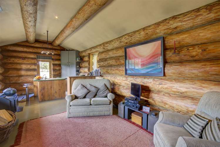 570 Foothills Road Okuku_17