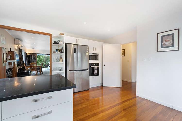 2 Riserra Drive Ranui_6