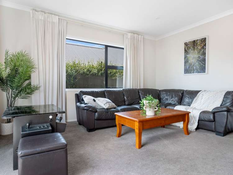 54 Norfolk Drive Cambridge_10