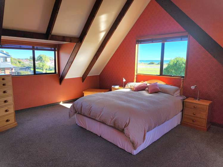 1 Felix-Campbell Street Greymouth_14