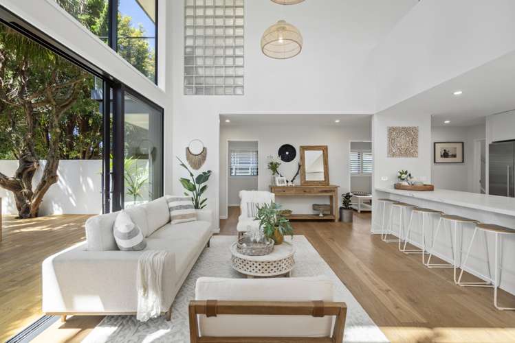 2/236 Beach Road Campbells Bay_9