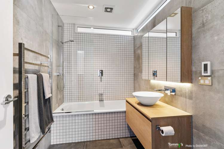 122 Nicholson Road Khandallah_11