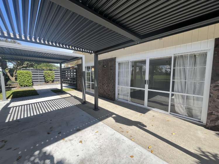 8 McInnes Place 10469_6