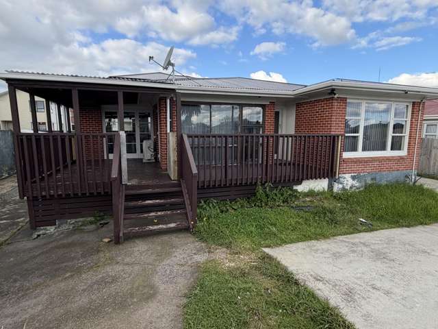 24 Valentine street, Papakura