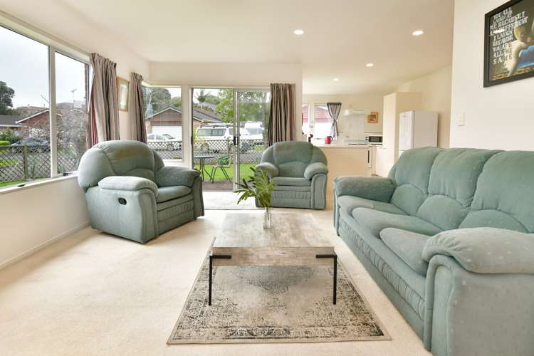 15 The Grove Red Beach_15