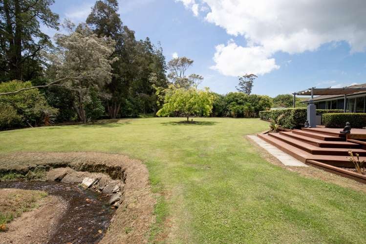 180C Dimmock Road Waitakaruru_6