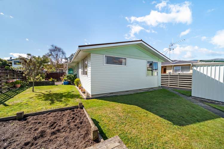 11 Dakota Grove Totara Park_18
