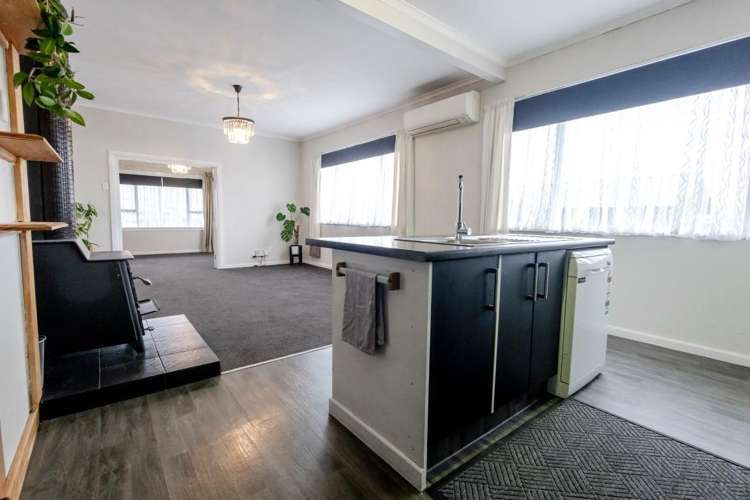 62 Blake Street Blaketown_17