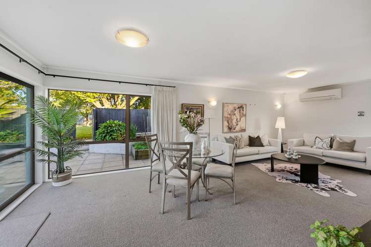 188 Prince Regent Drive Farm Cove_11