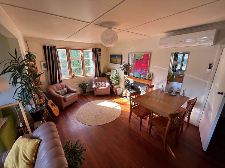 48 Victory Avenue Karori_2