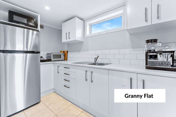 1/32 Seaview Road Glenfield_21