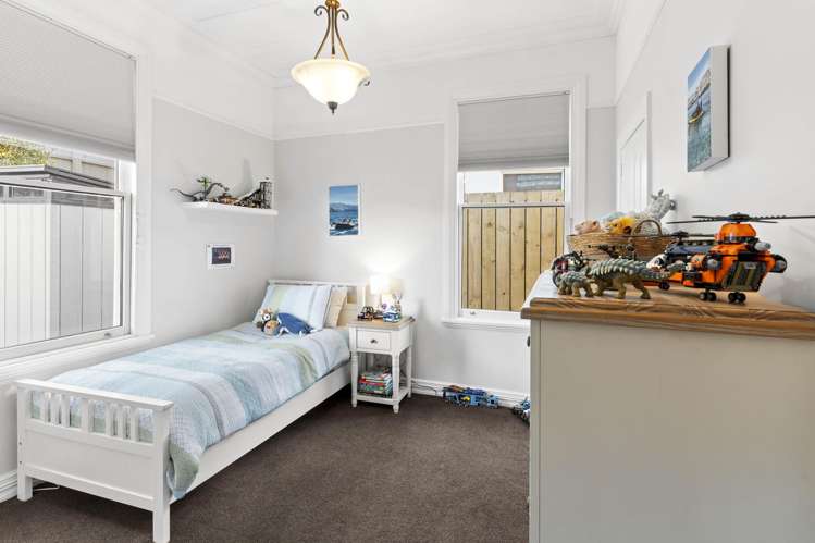 8 Leven Street Roslyn_13