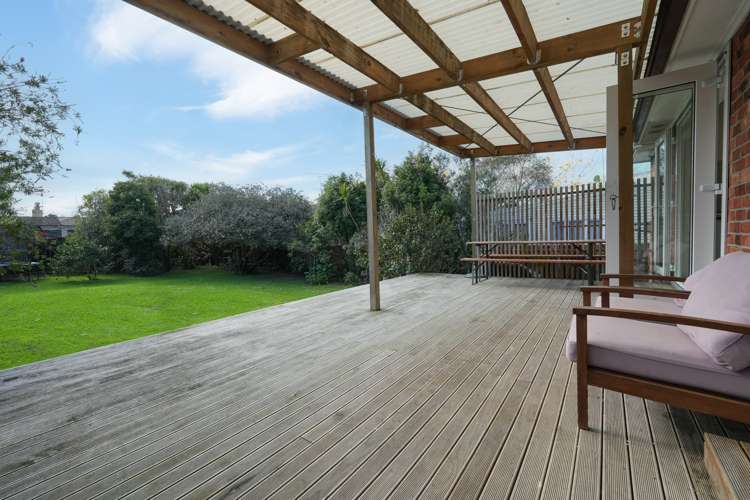 135 Seabrook Avenue New Lynn_8