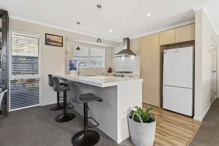 8 Coventry Crescent Lower Shotover_6