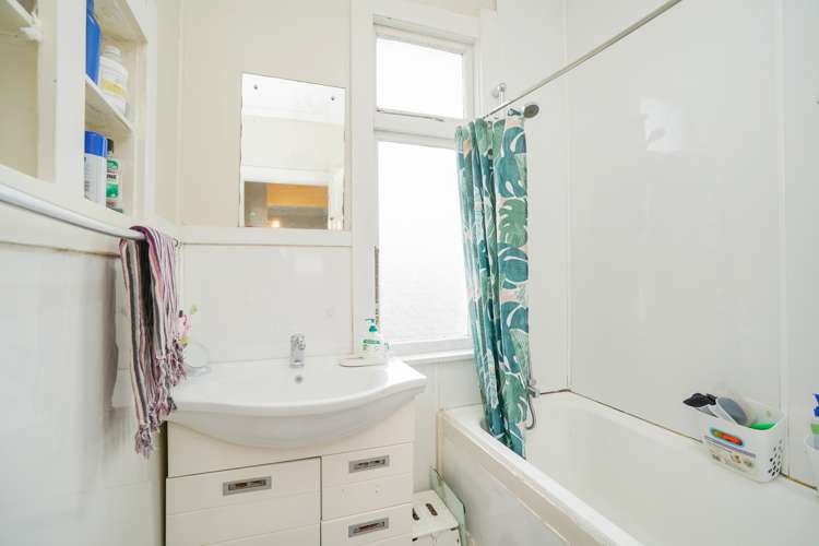 1 Perth Street Windsor_17