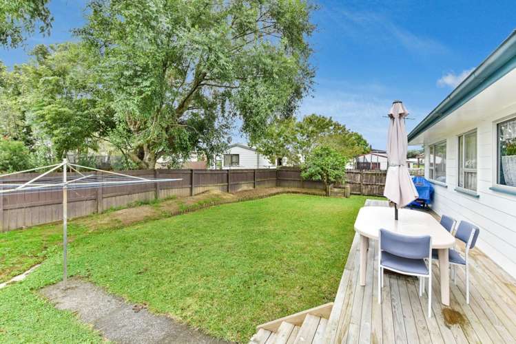 15 Bluewater Place Wattle Downs_2