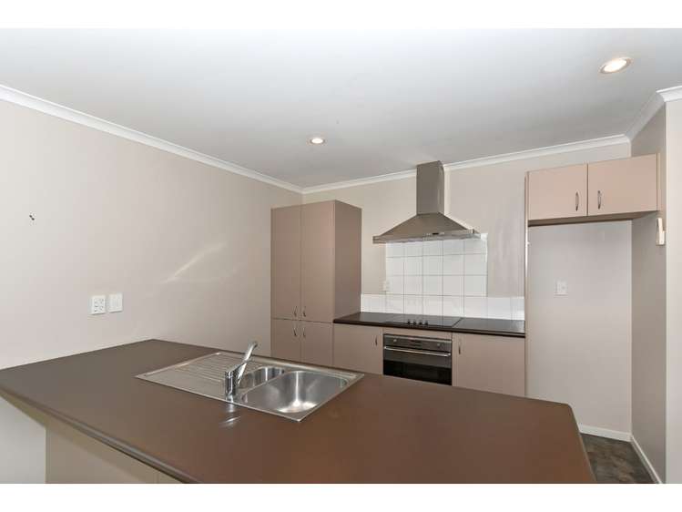 1 Kendall View Stoke_9