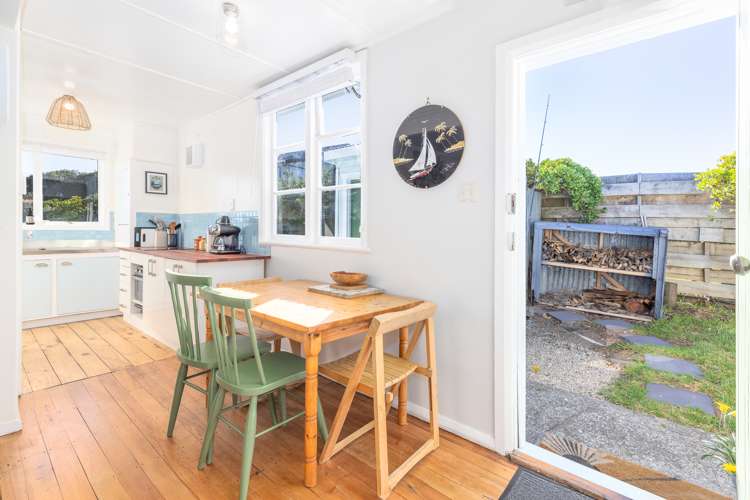 345 Te Horo Beach Road Te Horo Beach_16