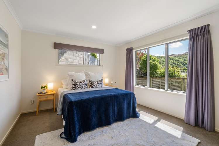 16 Eastcott Grove Churton Park_13