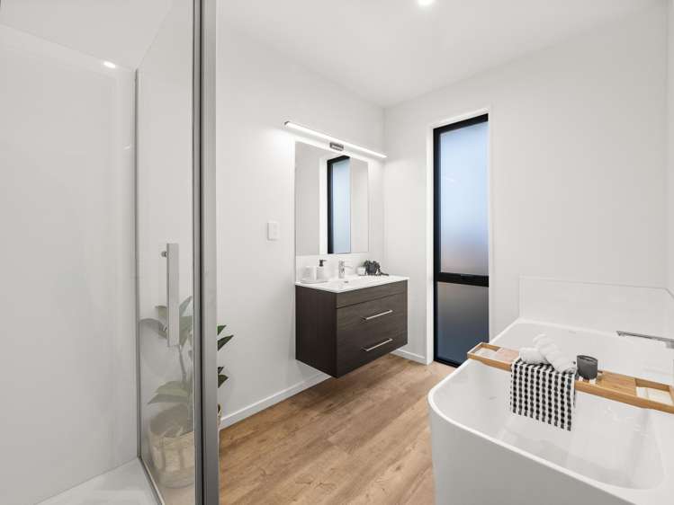 2 Orwell Way Elgin_17