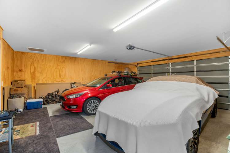 7 Tahi Street Albert Town_14