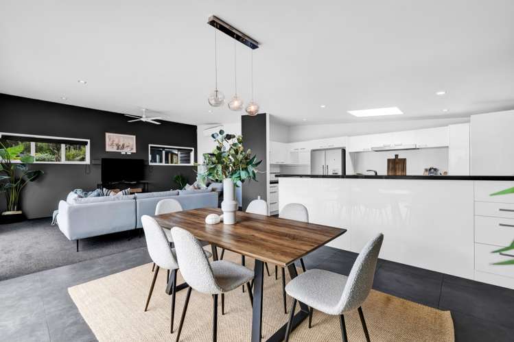 14 Shearer Drive Oakura_16