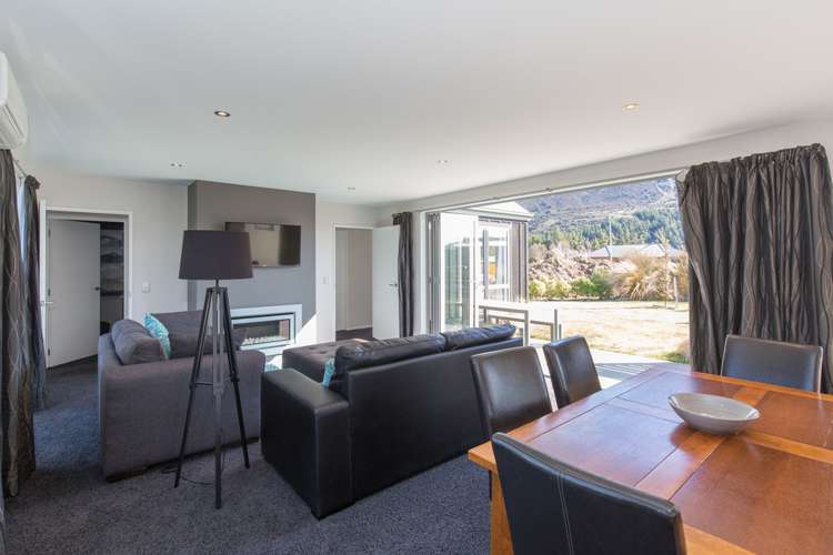 16 Bell Street Lake Hawea_9