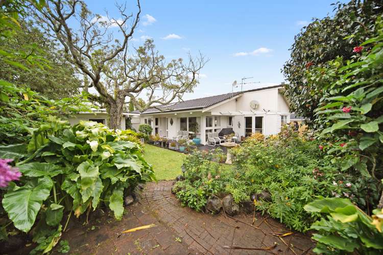 14 Vanbrugh Place Bucklands Beach_17