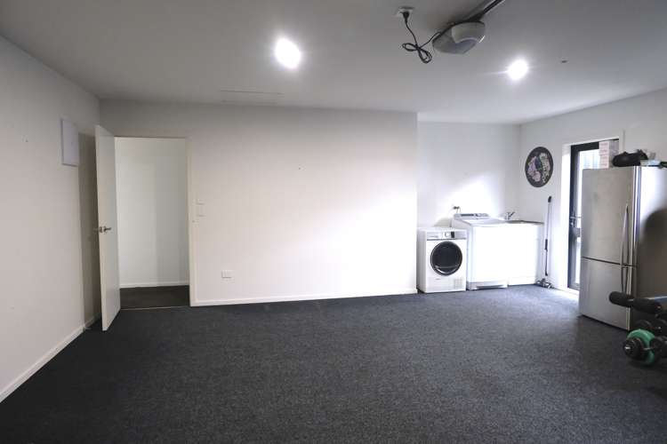 13 Puna Rise Wharewaka_12