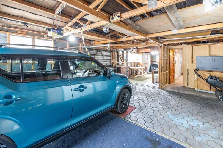 33 Wycola Avenue Hei Hei_9