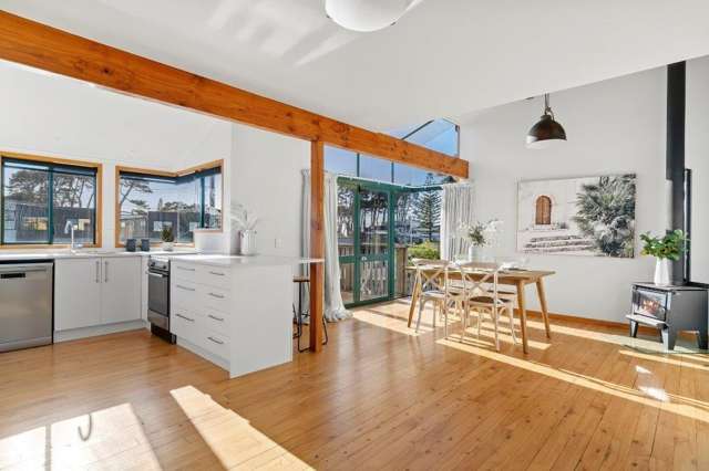 13A Percy Road 1131_2