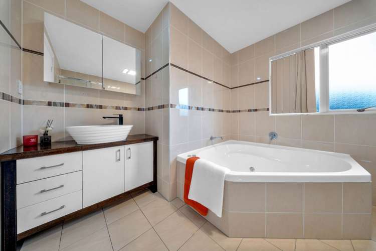 17 Cherrywood Crescent Northpark_17