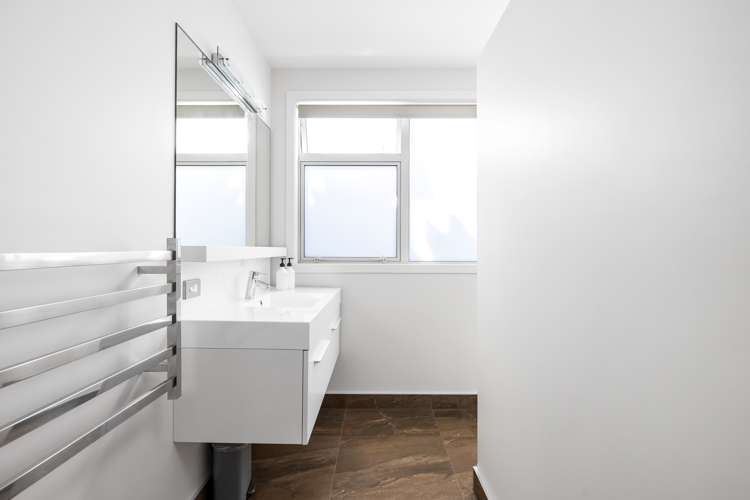 60 Karewa Parade Papamoa_21