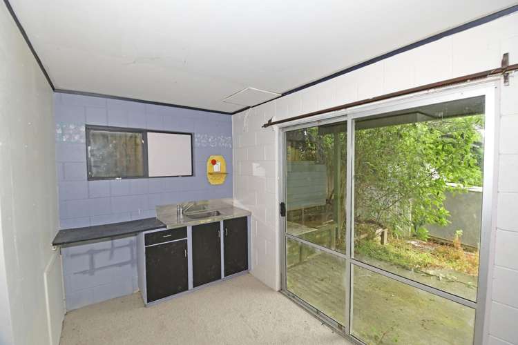 37 Totara Road Leigh_17