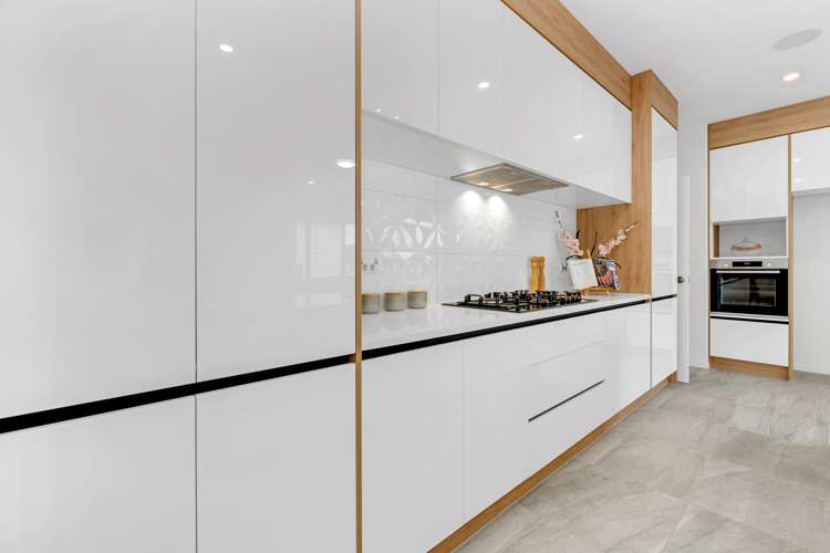 28 Bushfield Drive Flat Bush_8