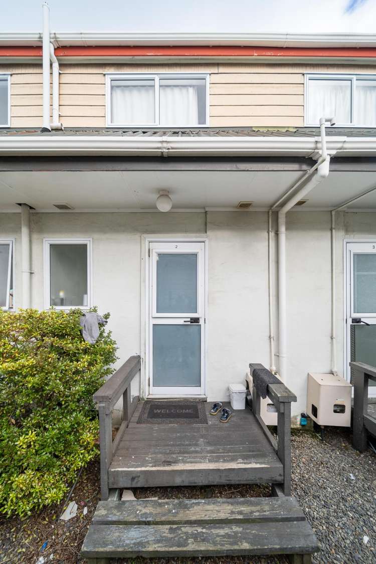 1-3, 35 Malfroy Road Victoria_12