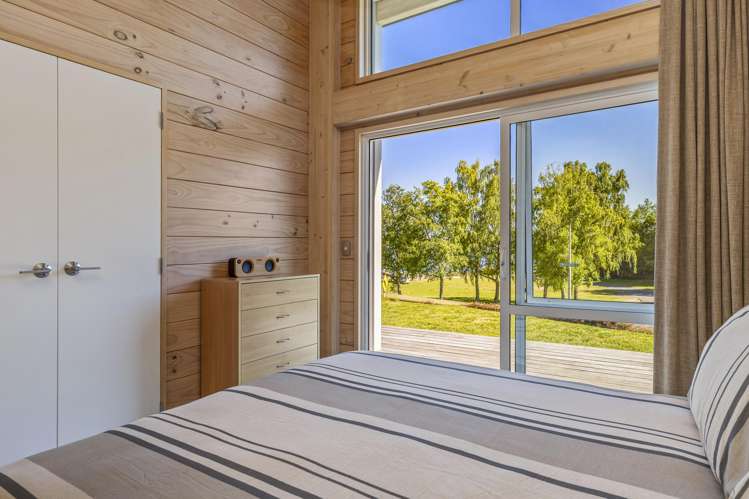 2 Paulines Way Wharewaka_28