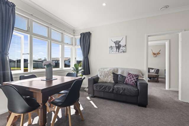 8 Walton Street Bulls_4