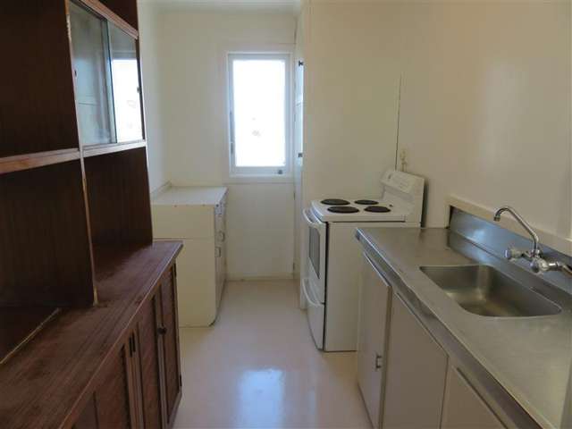 2/1012 Tomoana Road Mahora_3