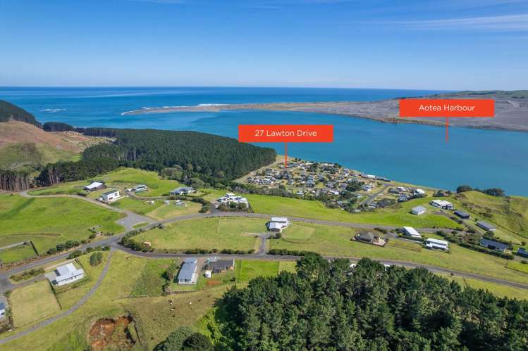 27 Lawton Drive Aotea Harbour_37