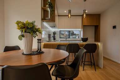 399 Lake Road_4